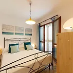 1 Bedroom Awesome In Apartman *