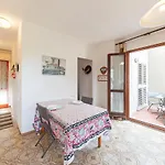 1 Bedroom Awesome In Apartman