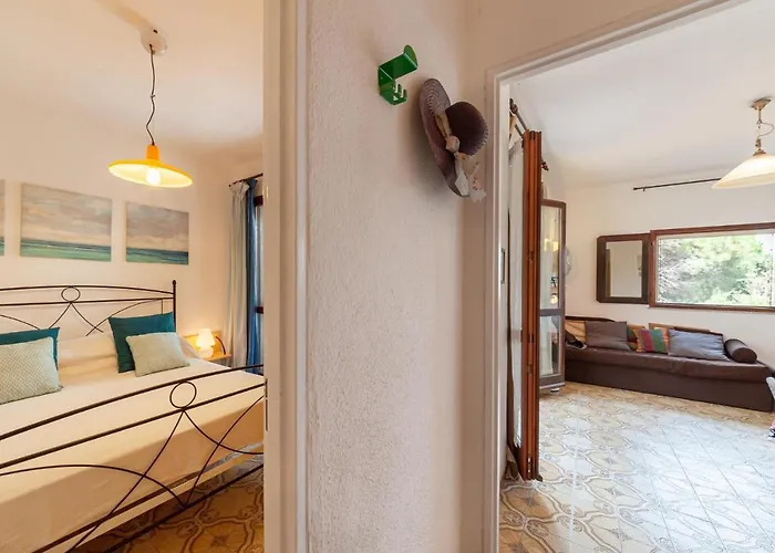 1 Bedroom Awesome In