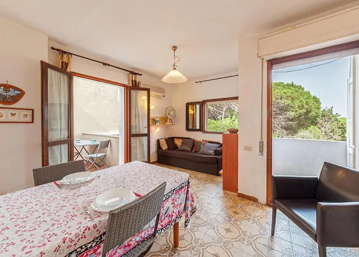 1 Bedroom Awesome In Stintino